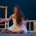 Imagen de la representación de 'La casa de Bernarda Alba' por Alquibla Teatro.